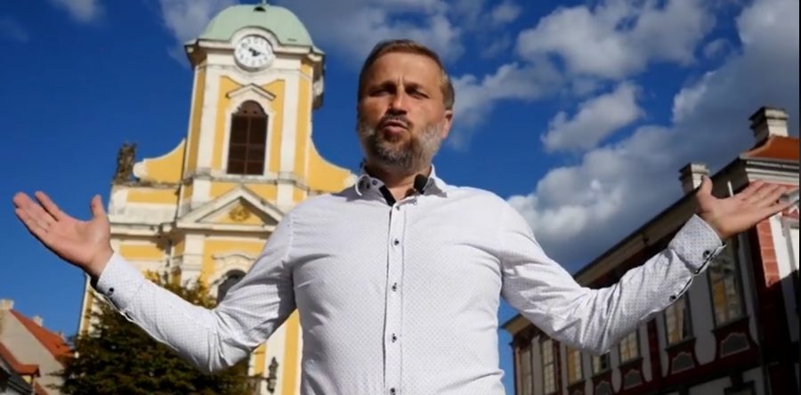 Libor Uhlík přichází se svým druhým volebním videem